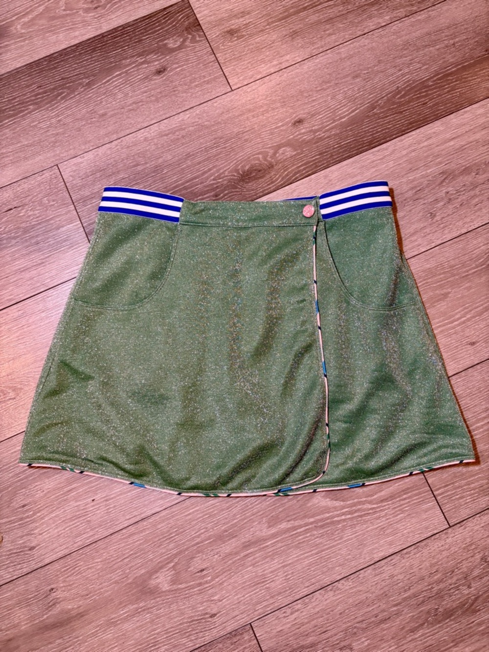 Buru Pink and Green Metallic Reversible Tennis Skirt Size Large - Picture 3 of 7